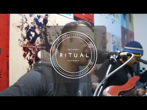 Álvaro Bermeo  - Hecha la Mucha (En vivo)