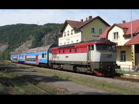Czech Republic: Class 749 218 "Grumpy" diesel locomotive leaves Vrane nad Vltavou for Praha Vrsovice