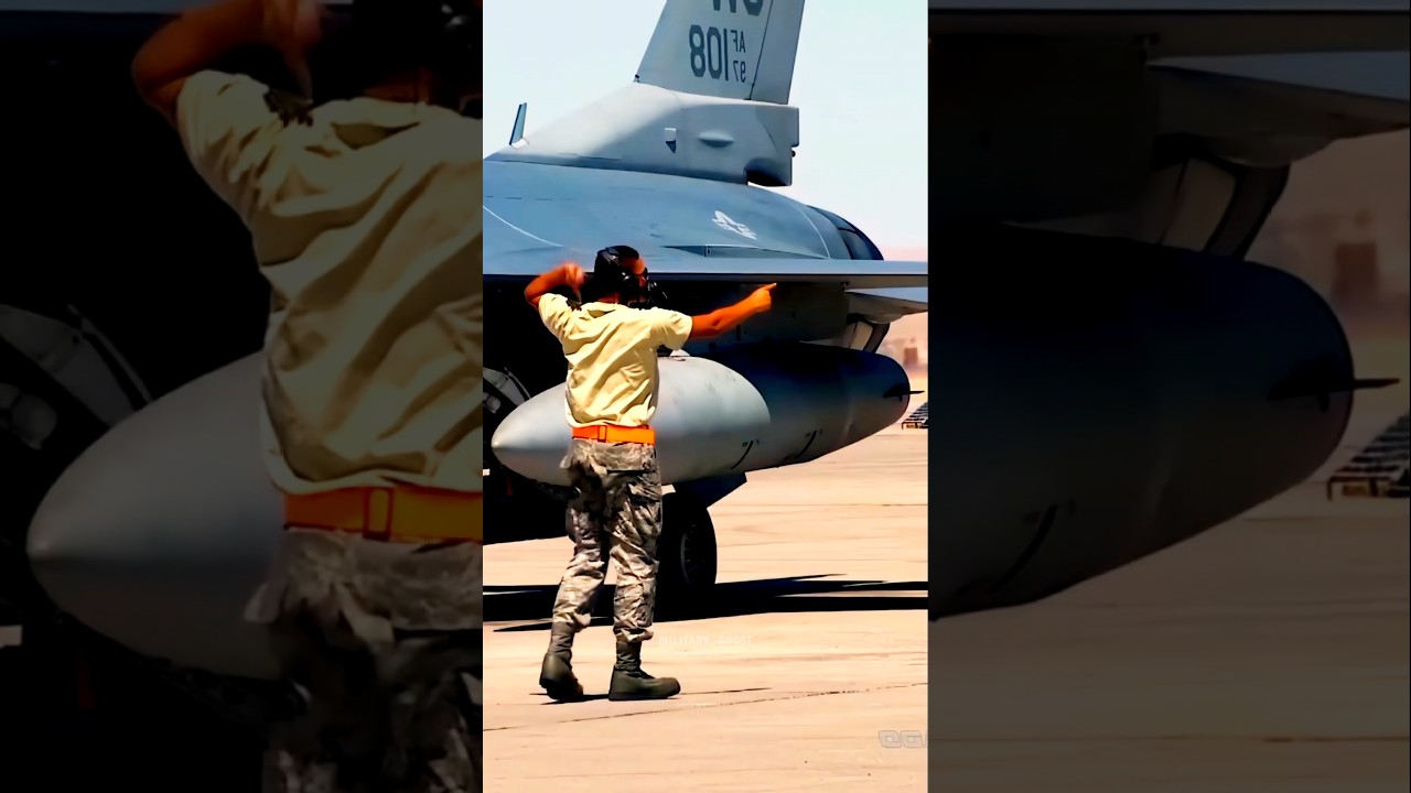 The Art of Flying Fighter Jets 🎯