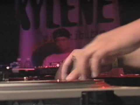 DJ.Fresh 'The Worlds Freshest' Vs DJ Snake Eyez At The ITf USA (1999)