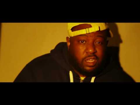 Liqz x The Jacka   Somebody Loves You Official Music Video