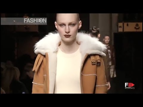 LOEWE Fall 2011 2012 Paris - Fashion Channel