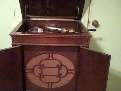 Meyer Davis Won'tcha Roaring 20's Brunswick