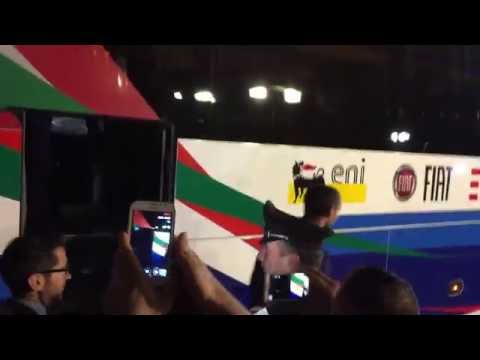 Europei 2016 - Forza Azzurri - Partenza Roma Termini