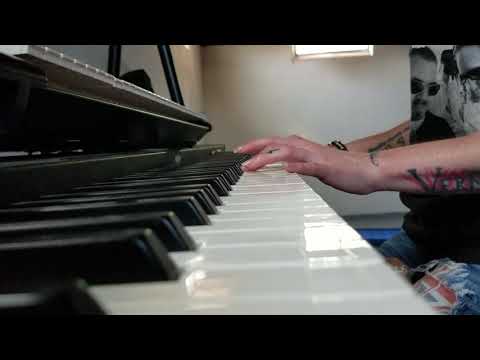 Deathmask Divine piano solo