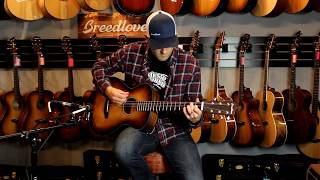Video thumbnail for Breedlove Discovery Concertina | Review by Music World
