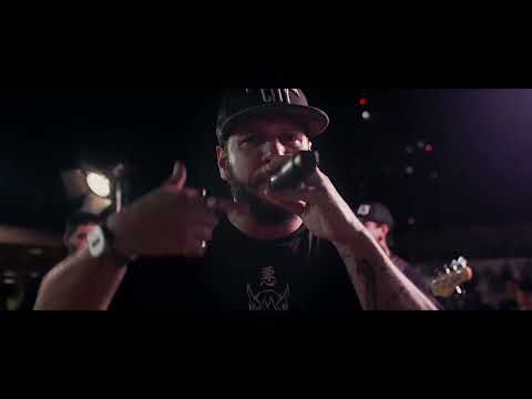 Pocket Show – OVERALL tocando “Confisco”