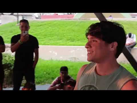 CHOQUE DE TITANES ! Tabla vs Sebas - Batallón ! #flow #batalladerap #redbullbatalla #artista