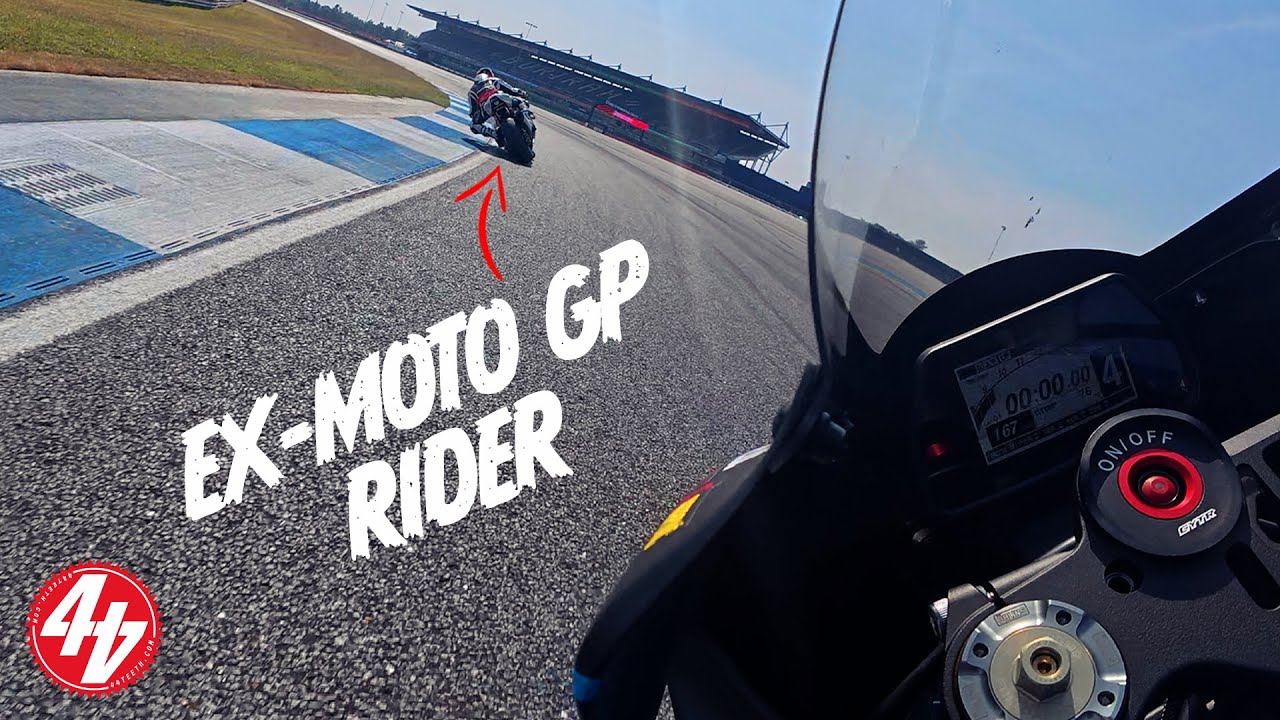 LEARNING A NEW (MotoGP) TRACK