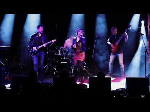 Gift with a Golden Gun (Toto) - Live Cover by The Cats of Oz