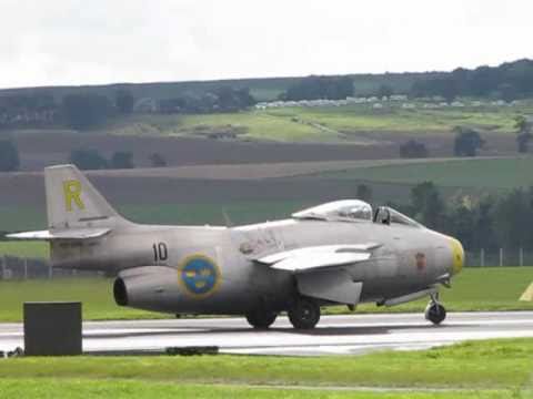 SAAB J29 Tunnan displays at the Leuchars Airshow 2010