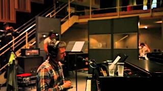 Scouting for Girls &amp; ACM Gospel Choir - Summer Time in the City (BBC Live Lounge)