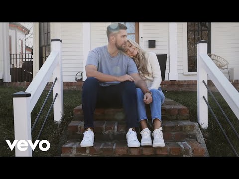 Pretty Good Living - Sarahbeth Taite