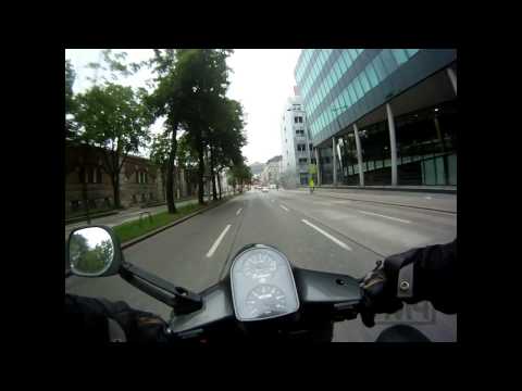 vespa test ride MALOSSI 210 vespa 221 / COSA LX 200