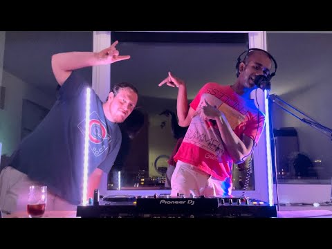 House Sundays: Ep 525 July 27 2024 (Guest mix by Sneakers in the Dryer)