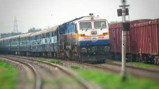 preview picture of video 'Angry Bagmati Express Thrashed DEMU @full Speed'