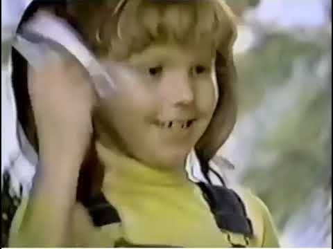 ET Shoes From Buster Brown Commercial