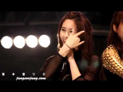 [110520] f(Krystal) - Pinocchio (Danger) @ HanYang University Festival (short cut)