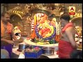 Mumbai Huge Crowd Of Devotees Gather In Siddhivinayak On New Year 2018