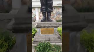 Download lagu Patung Bung Tomo Surabaya di Tugu Pahlawan #bungtomo #tokohdunia #surabaya #merdeka #perjuangan mp3