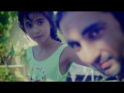 'Flores para Antonio', un homenaje al padre recordando al músico: "Estaba enfadada cuando se murió"