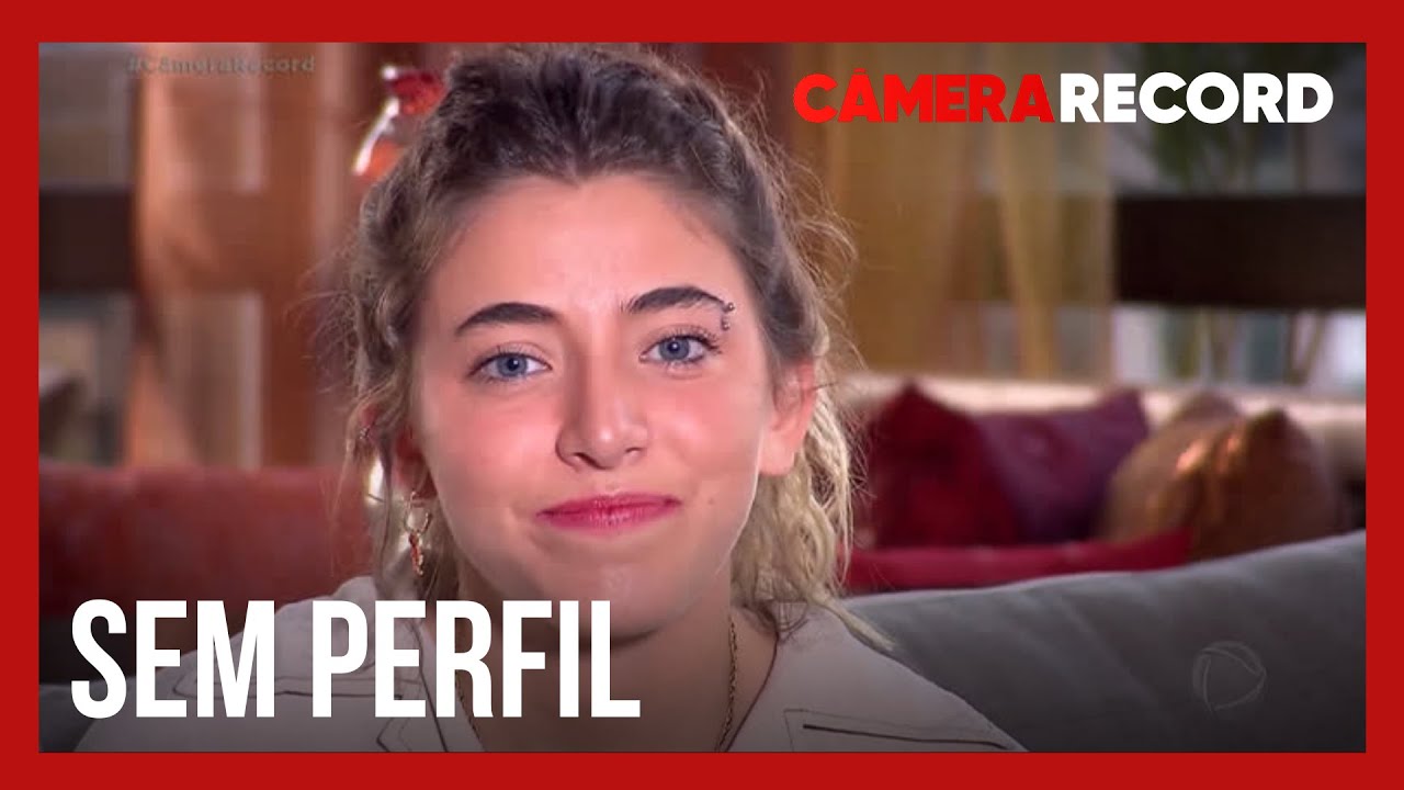 Fugindo dos padrões de pessoas da sua idade, jovem de 21 anos diz preferir não ter redes sociais