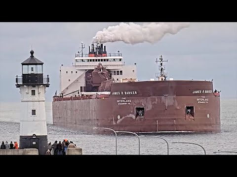 James R Barker arrived in Duluth 11/27/2021