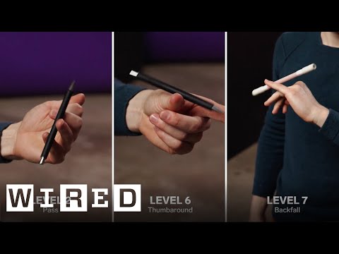 「ペン回し」世界チャンピオンが21段階の難易度で披露 | Levels | WIRED Japan