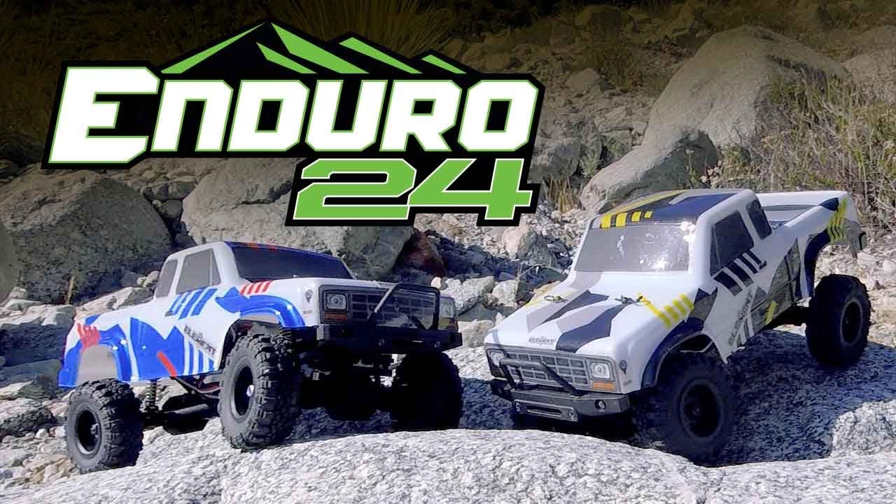 Element RC – Enduro 24 Trail Truck RTR s červeno-modrou karosériou