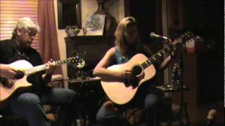 Terri Hendrix performs &quot;Sister&#39;s Song&quot;