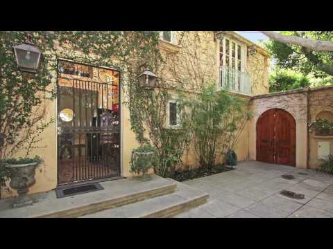 1636 Queens Road - www.1636queens.com