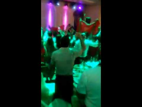 Արիւնոտ դրօշ- Գառնիկ Սարգիսեան