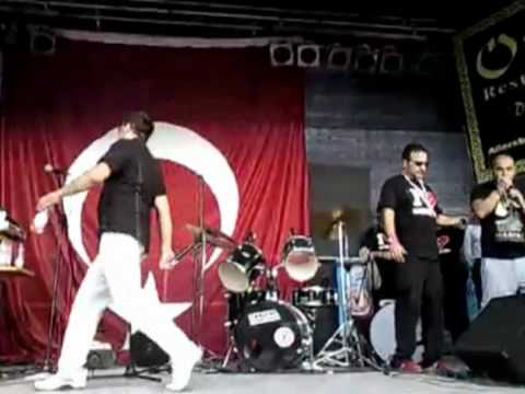 Türk günü nürnberg 2010 KAN VE TER - TAHSIN PASA (part 1) türkce rap HQ