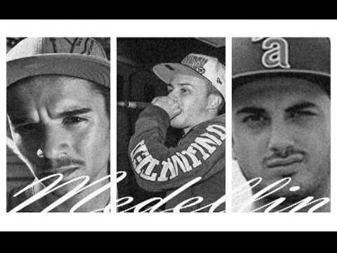 CHACKY - MEDELLIN FEAT. MORENO E DARI MC