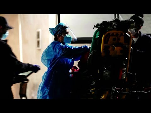 美國經受住了疫情最致命的一天。 (U.S. endures pandemic's deadliest day)