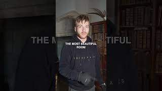 Can you believe this castle is actually abandoned? #abandonedcastle #treasuresearch