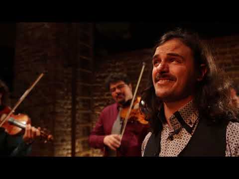 Tcha Limberger et les Violons de Bruxelles - It's a Sin to Tell a Lie