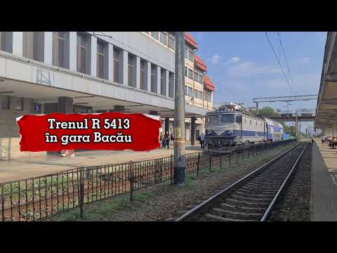 Trenul R 5413 în gara Bacău