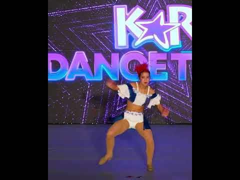 🤍Veronique: Stella Beveridge🩵