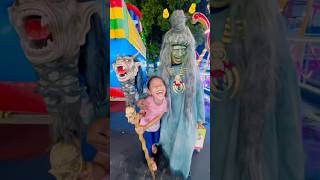 Download lagu Nekat pinjam tongkat sakti Mak lampir malah diajak ketawa bareng #maklampir #funny #shorts mp3 Download lagu Nekat pinjam tongkat sakti Mak lampir malah diajak ketawa bareng #maklampir #funny #shorts mp3