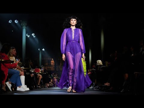Valentino Spring/Summer 2022 Paris - Official Edit