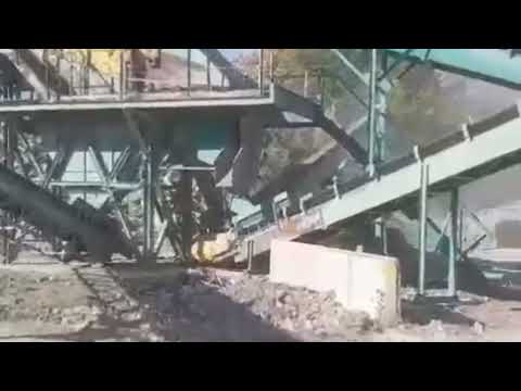 Installation complète de concassage et de criblage. Hazemag AP PH 1214 2006 4 000 heures