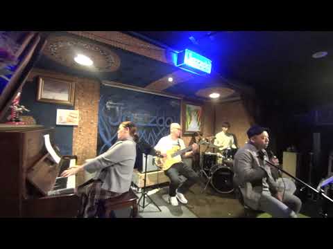 LOVE (더뉴재즈밴드)