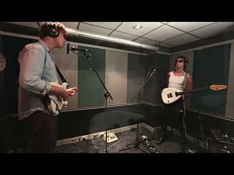 Jack Ladder and Kirin J. Callinan perform "Come On Back This Way" for Radio New Zealand (2015~)