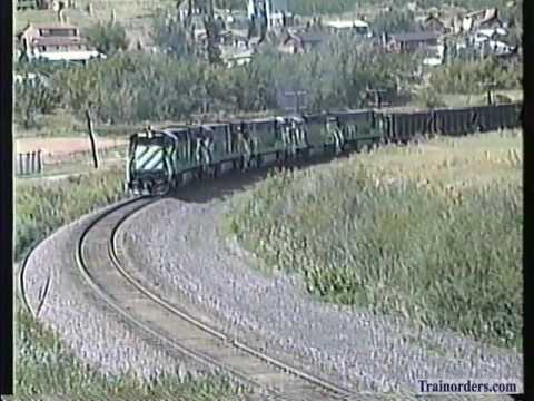 Classic Railroad Series 347 - BN 5585 at Palmer Lake, CO with caboose August 1991