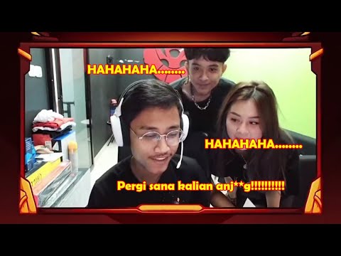 NGAKAK PARAH!!! DAPIT MARAH-MARAH DI GANGGU DUO BUCIN UHIGH MUTE SAAT LIVE