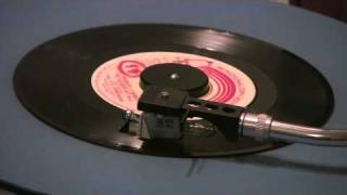 The 5th Dimension - (Last Night) I Didn&#39;t Get To Sleep At All - 45 RPM