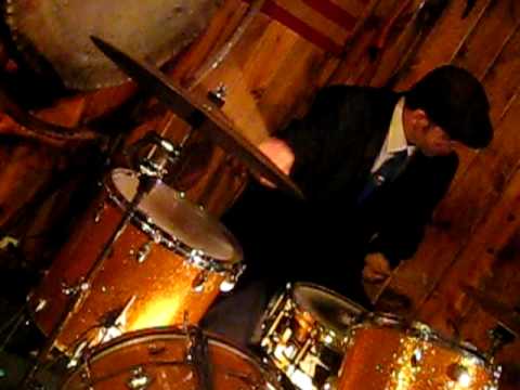 NOKIE EDWARDS and VENTURESMANIA - "CARAVAN"