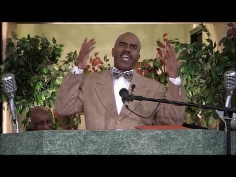 Gino Jennings vs Mr. Vegas - This program is designed to tell you you're a hoe