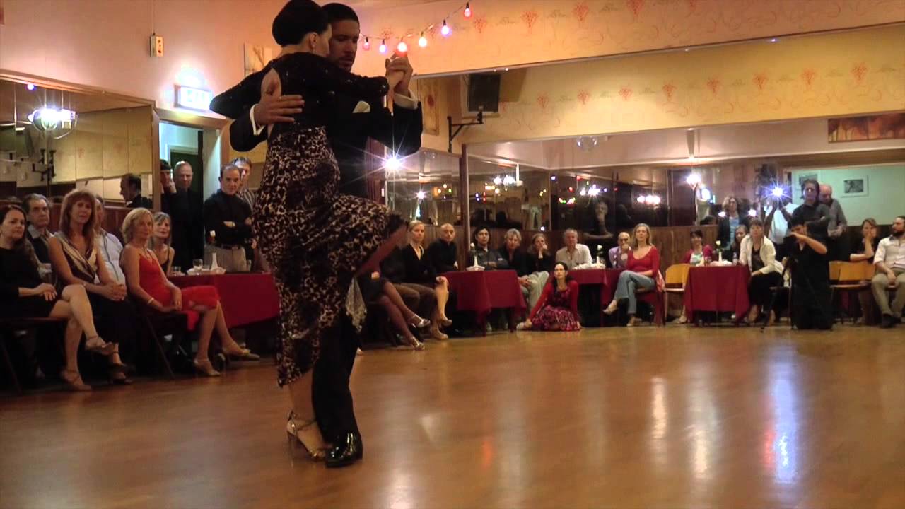 Roberto Zuccarino & Magdalena Valdez in La Bruja (1) "Cristal" A. Troilo